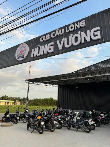 Sân Cầu Lông Hùng Vương