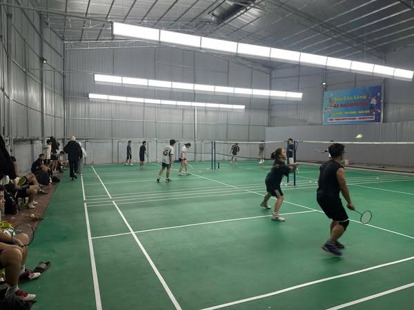 Sân Cầu Lông Yên Bệ - AE Badminton