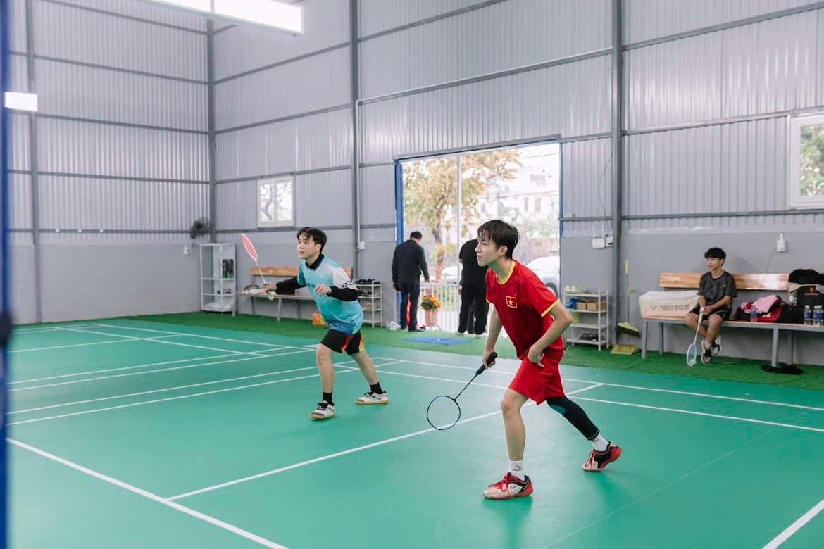 Sân Cầu Lông Vạn Xuân Badminton