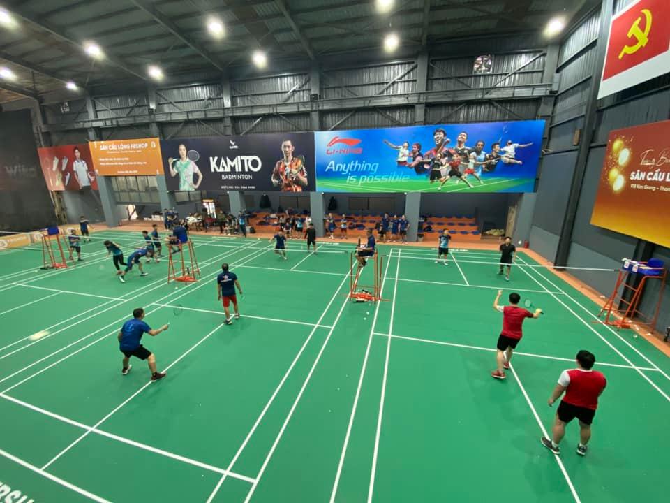 Sân Cầu Lông Fbshop