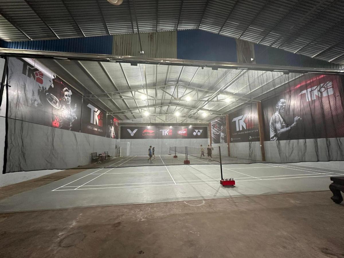 Sân cầu lông TKB