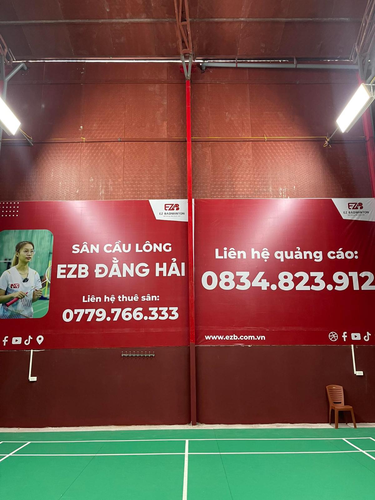 Sân Cầu Lông EZB Đằng Hải