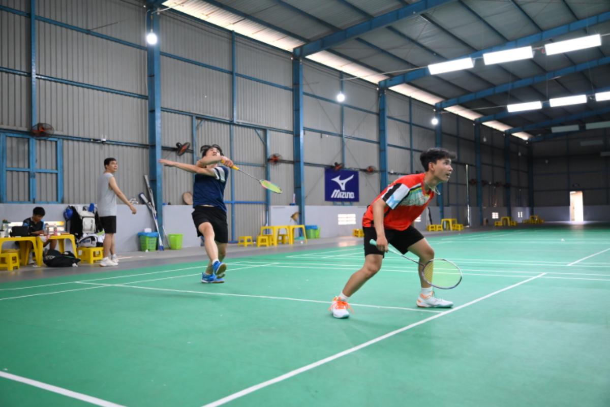 299 BADMINTON CLUB 299 BADMINTON CLUB