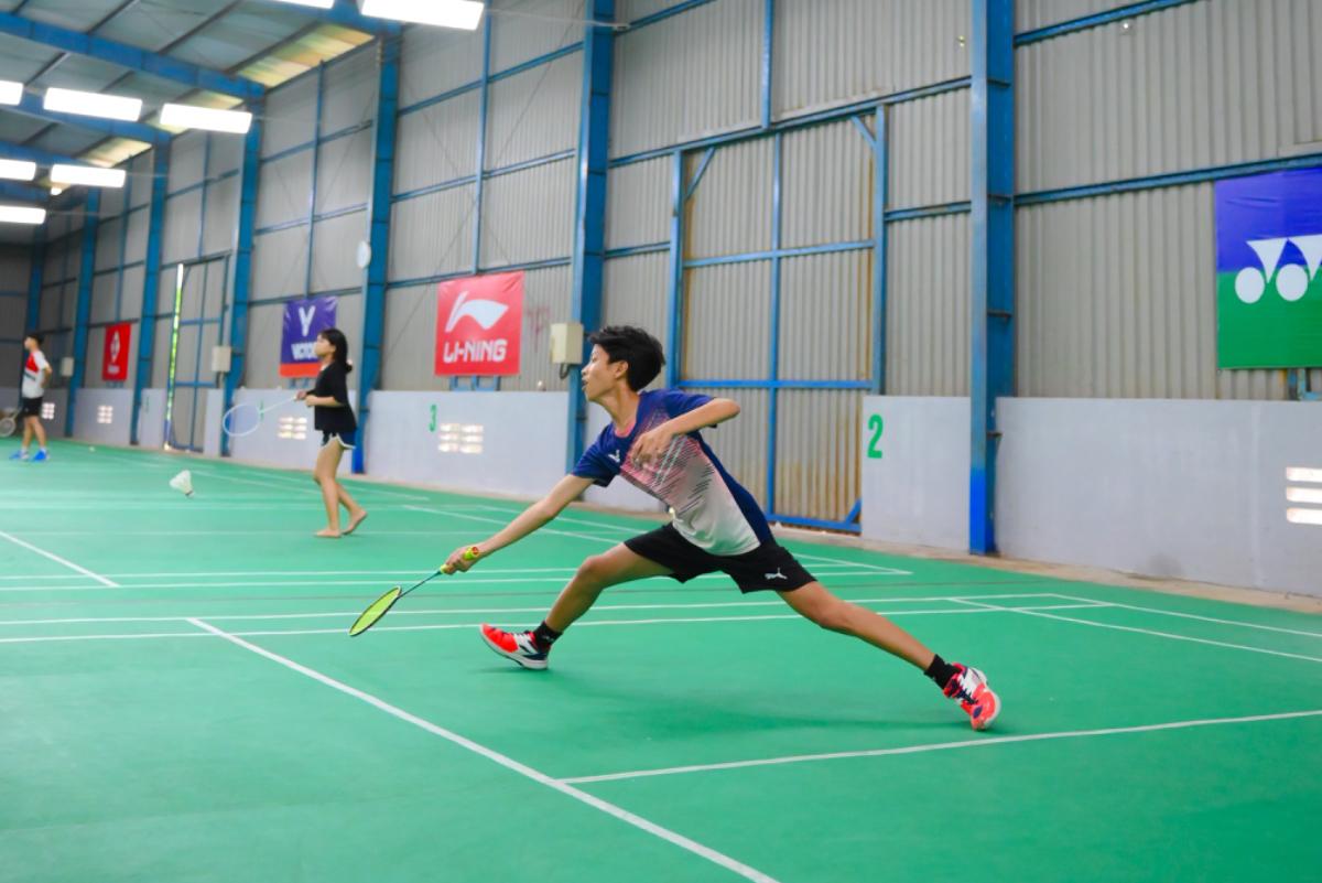 299 BADMINTON CLUB 299 BADMINTON CLUB