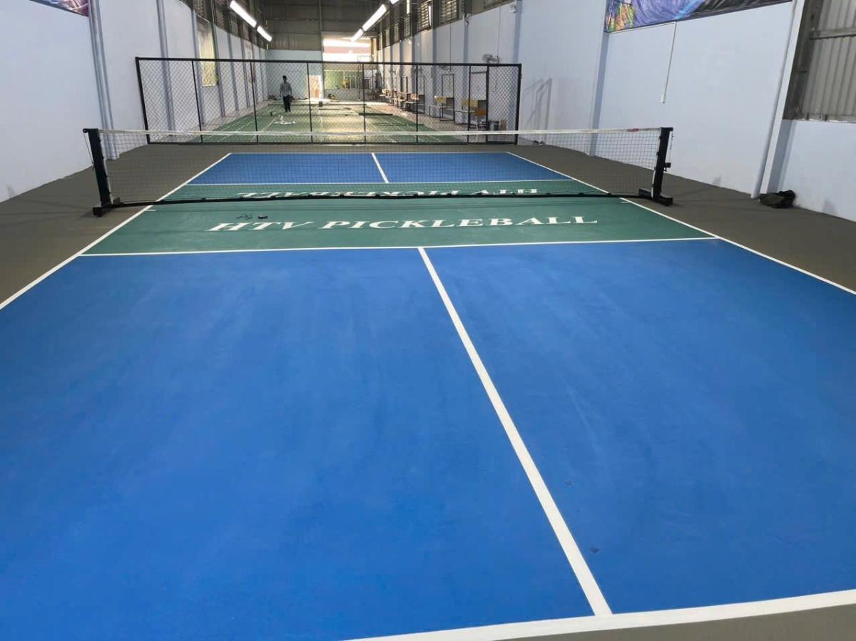 Sân Pickleball & Cầu Lông HTV