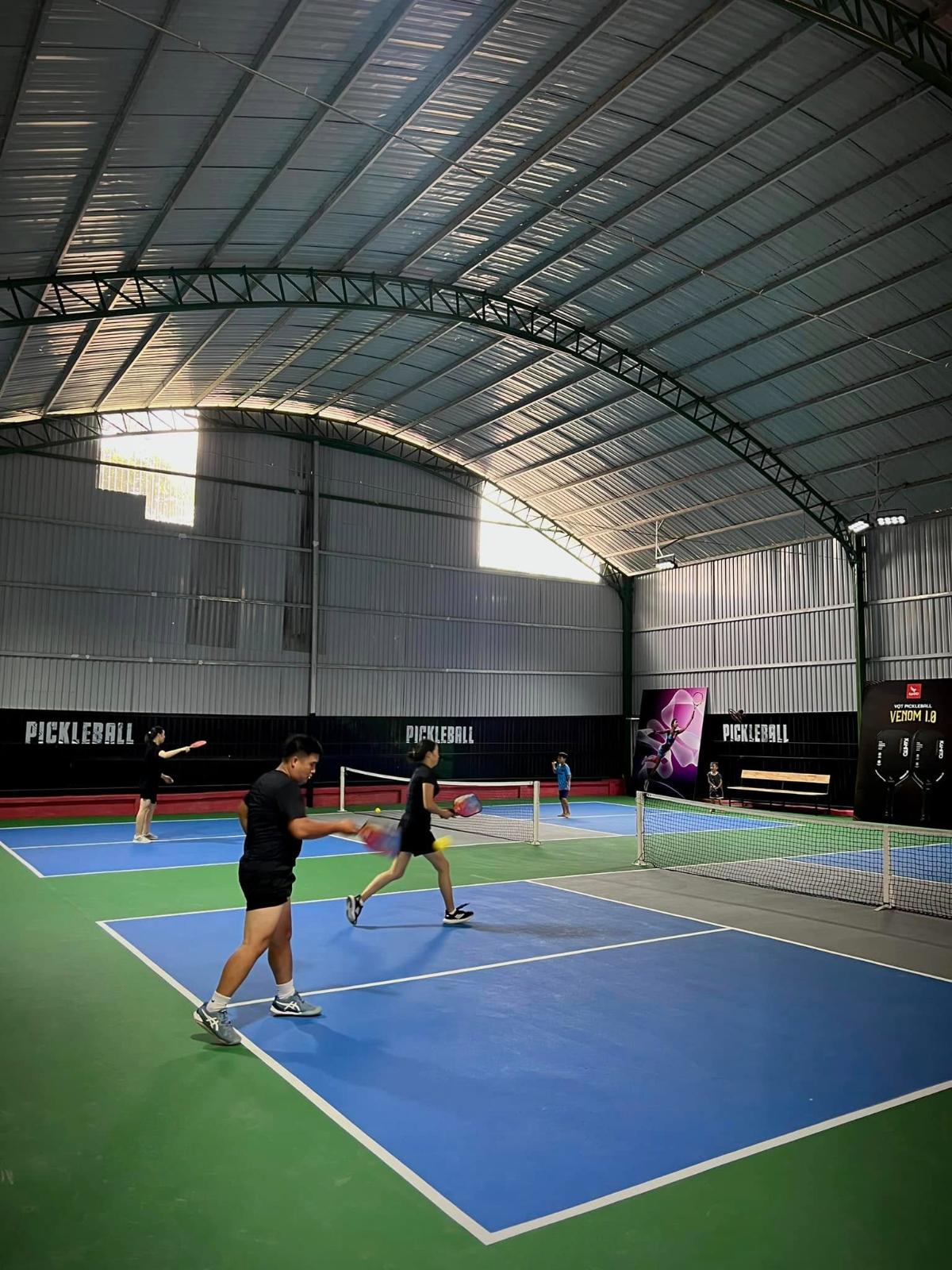 Sân Pickleball & Cầu Lông Thành Thịnh Icons Sport