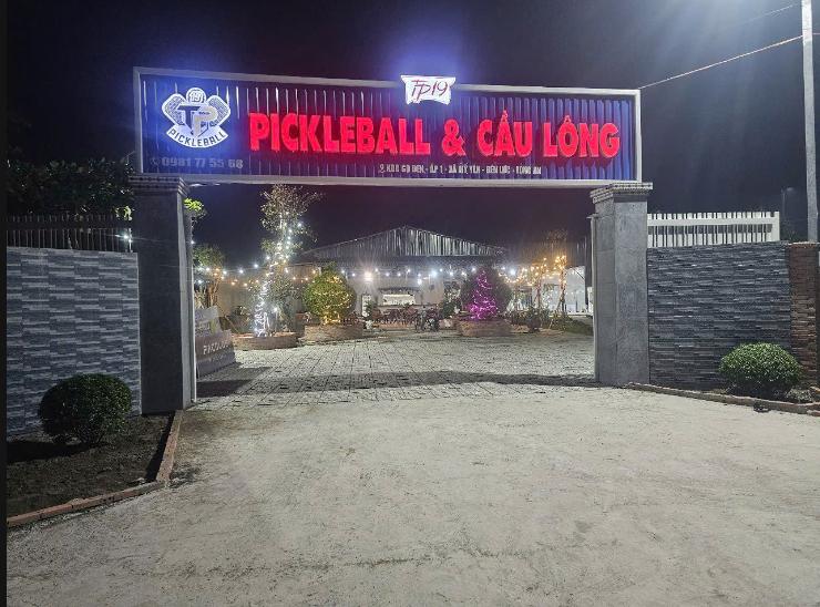Sân Pickleball & Cầu Lông TP19
