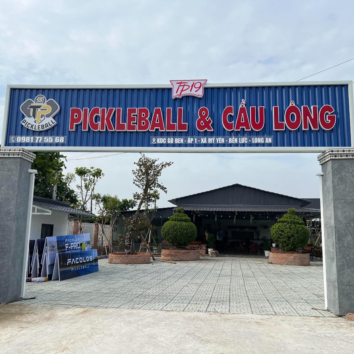 Sân Pickleball & Cầu Lông TP19