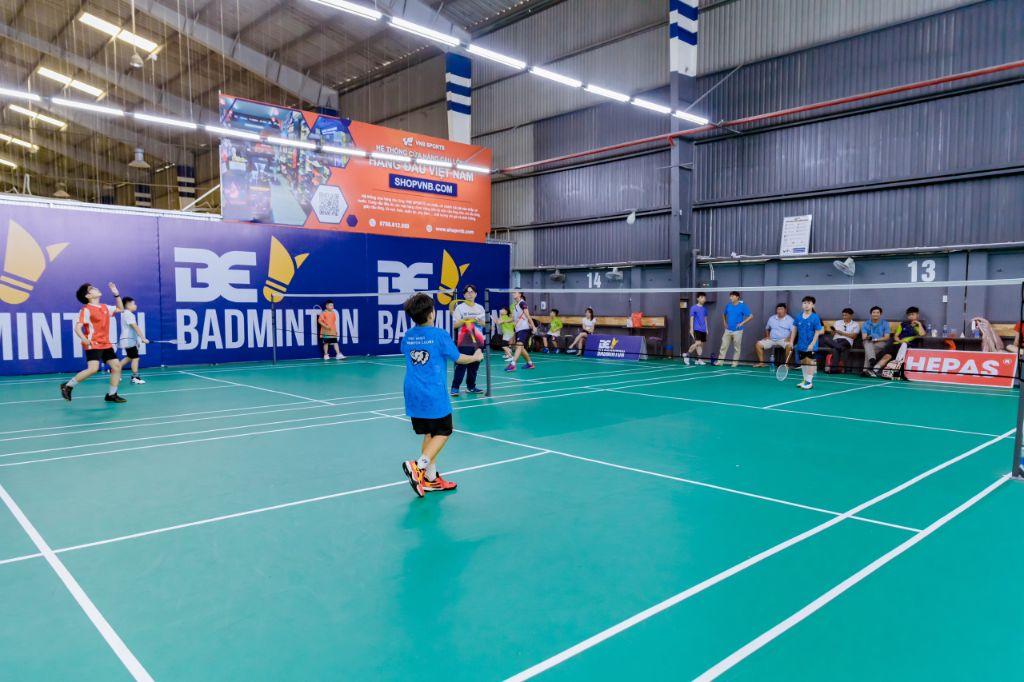 BE BADMINTON