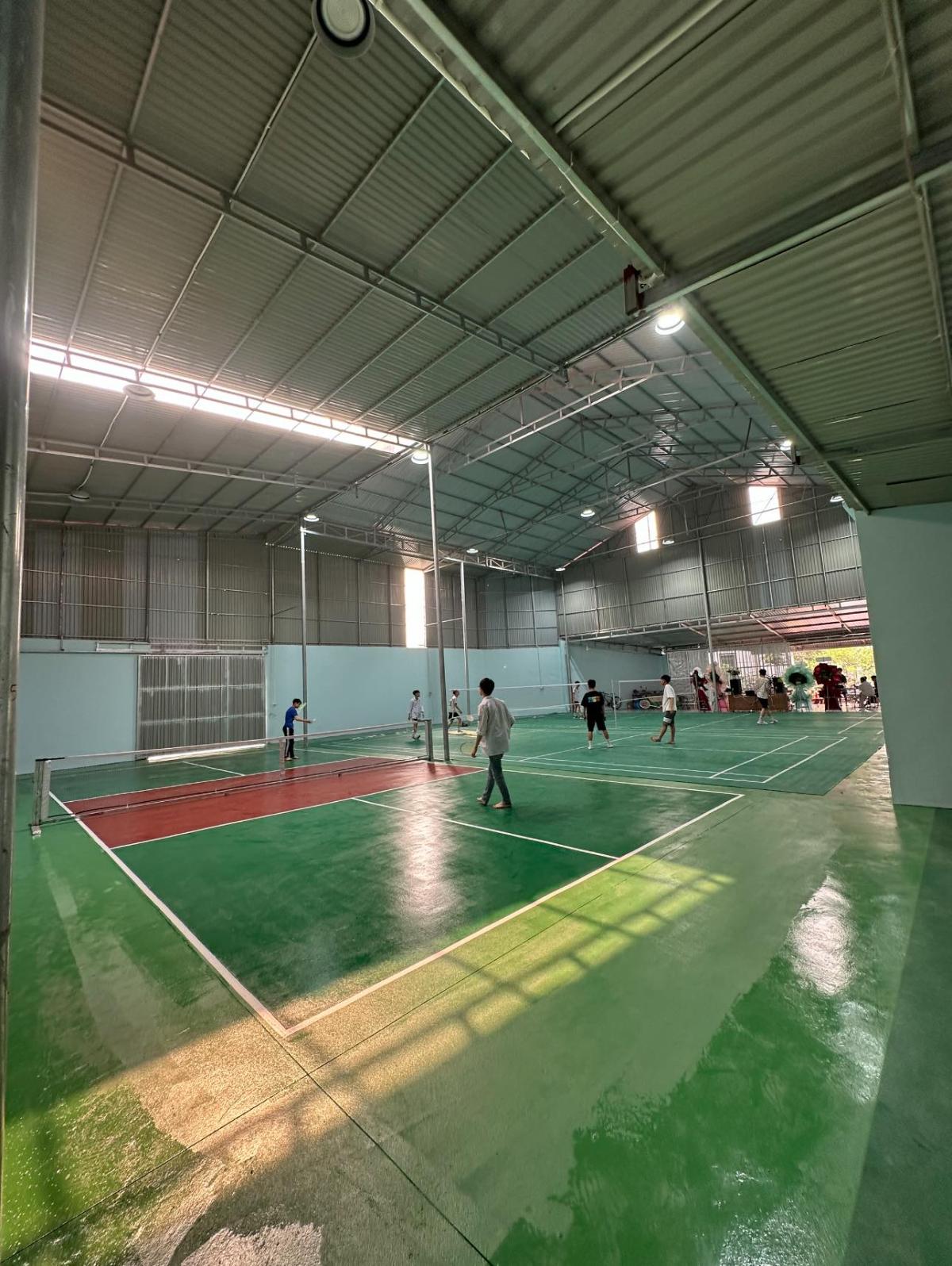 Sân Pickleball & Cầu lông Ngọc Sơn