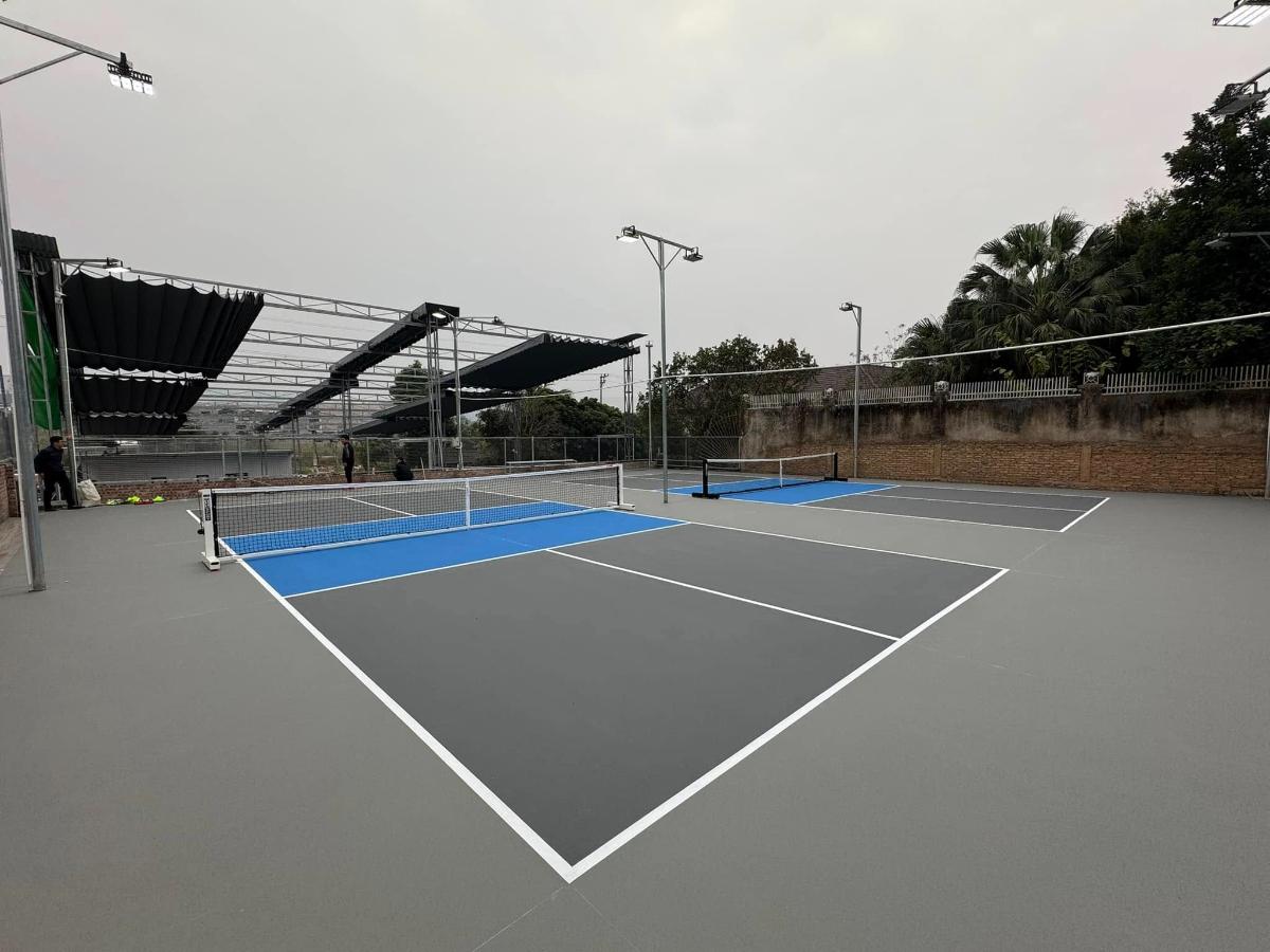 Sân Pickleball Tôm Cờ Lắp