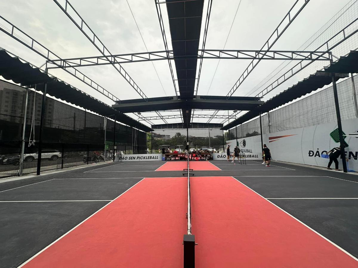Sân Pickleball Đảo Sen