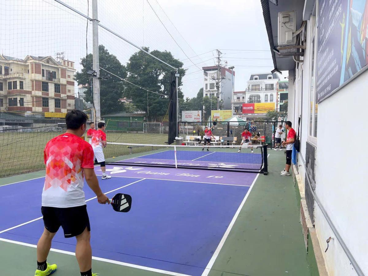Sân Pickleball Vườn Bia 19