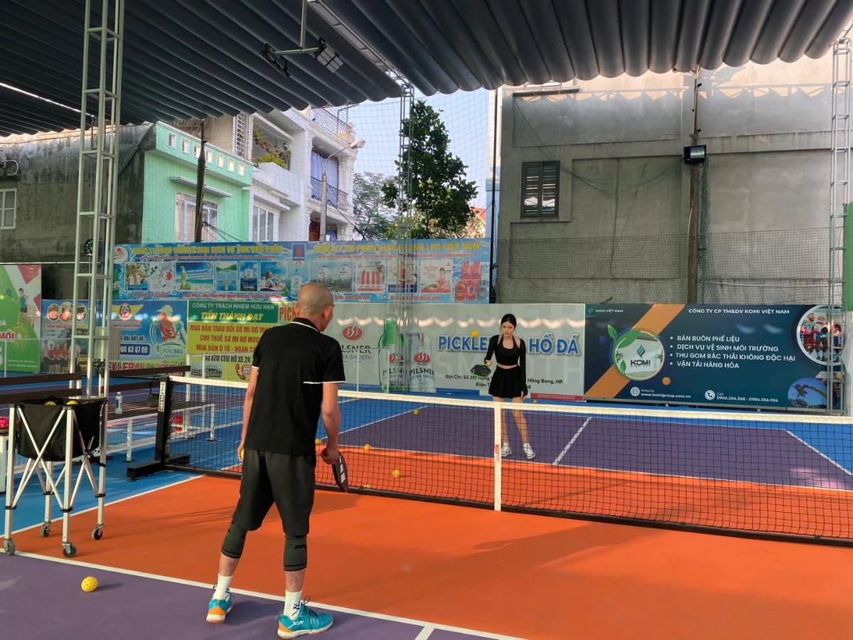 Sân Pickleball Hồ Đá