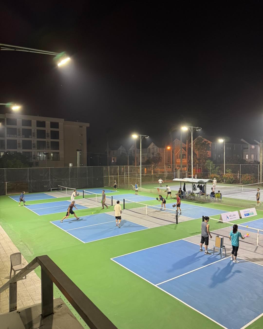Sân Pickleball & Tennis Mê Linh