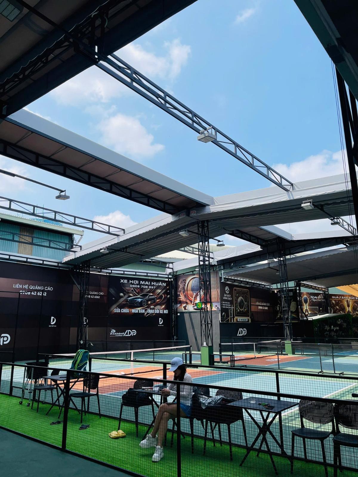 Sân Pickleball ADP Coffee 