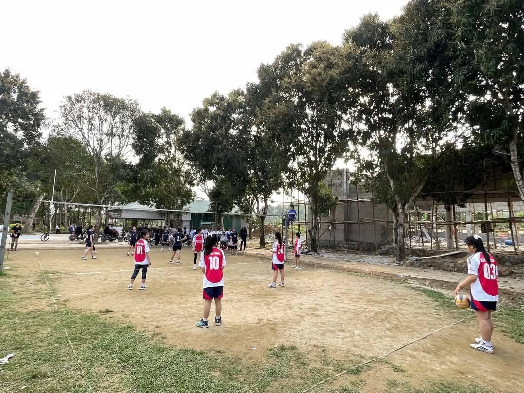 Sân Bóng Chuyền Trường THPT Cao Thắng