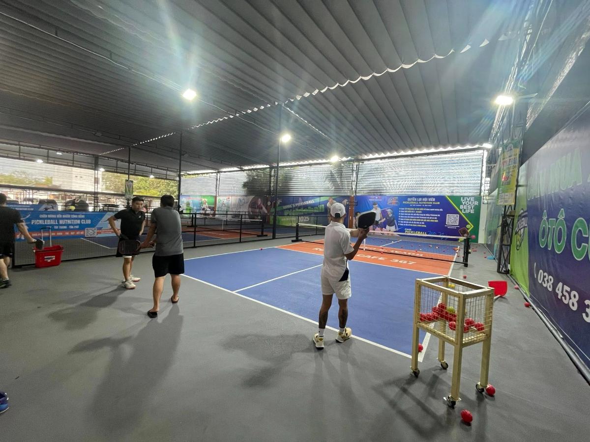 Sân Pickleball Royal’s