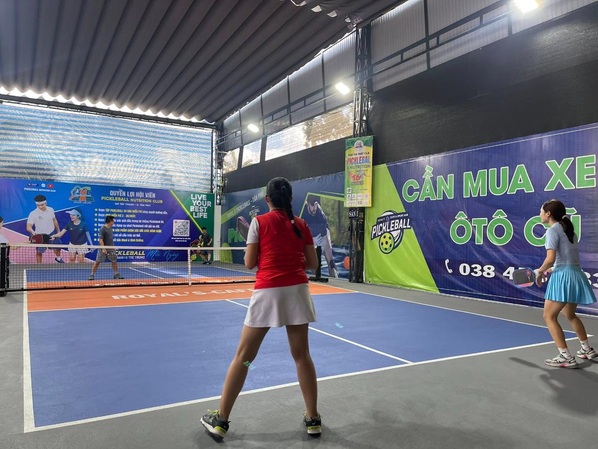 Sân Pickleball Royal’s
