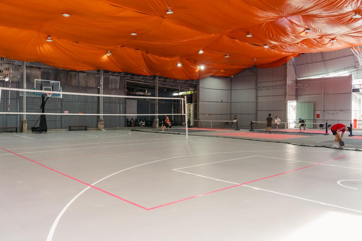 Sân The Lam Sport Center