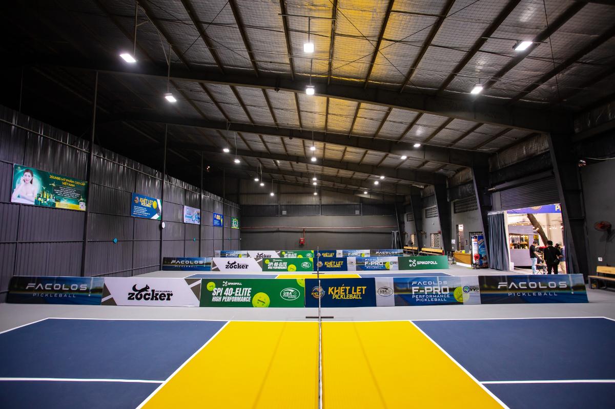 Sân Pickleball Khét Lẹt 