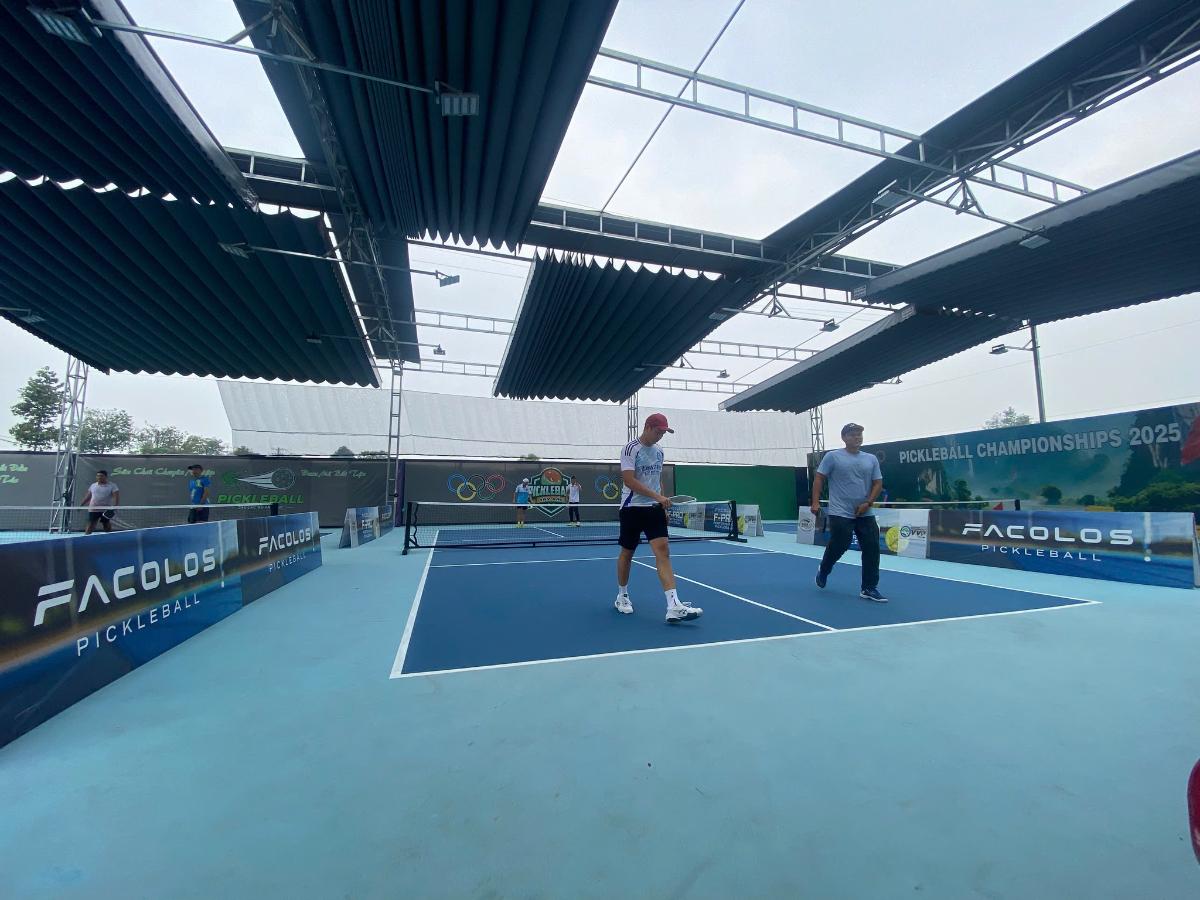 Sân Pickleball Tây Bắc Hóc Môn