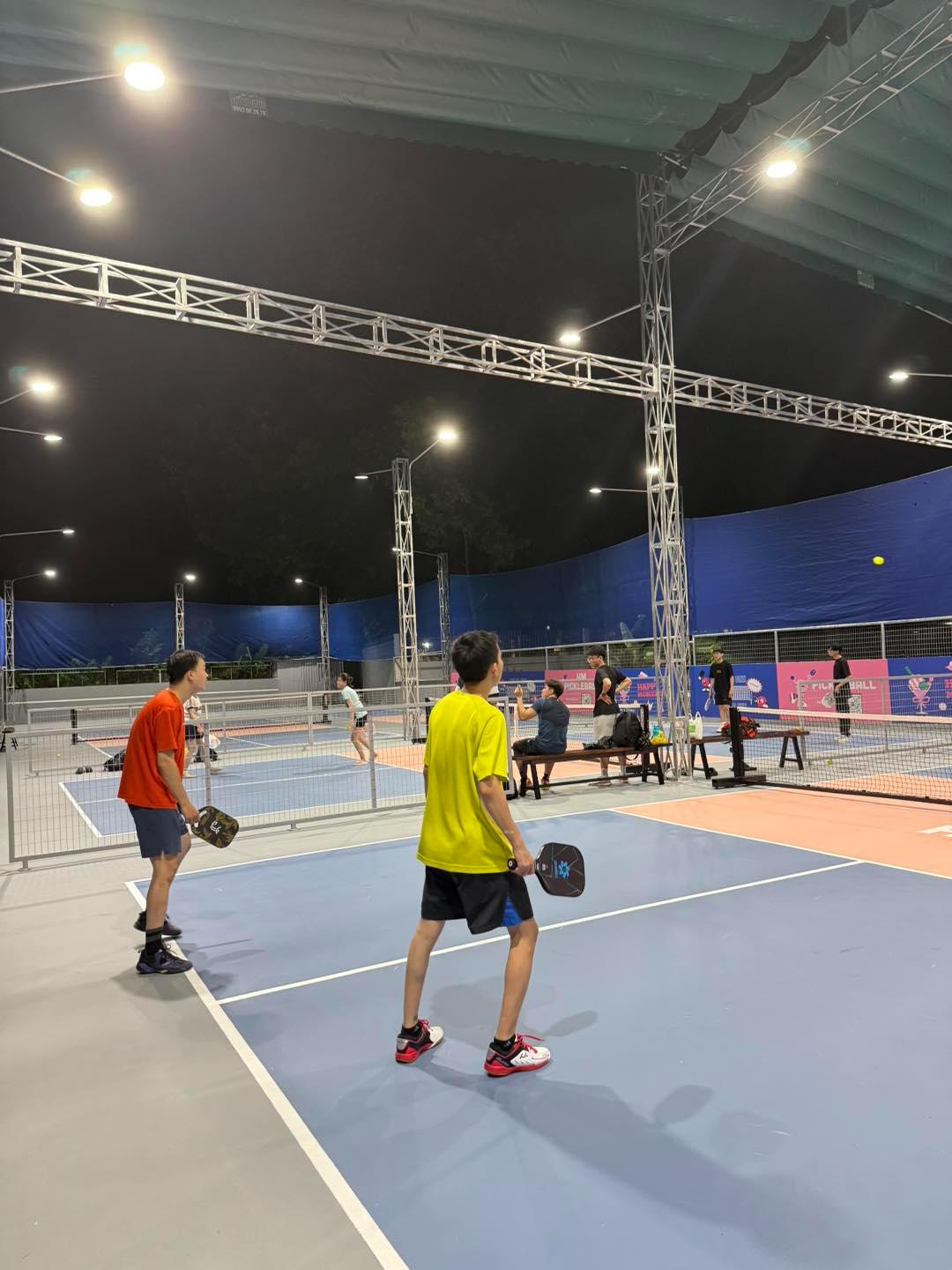 Sân Pickleball HM Club