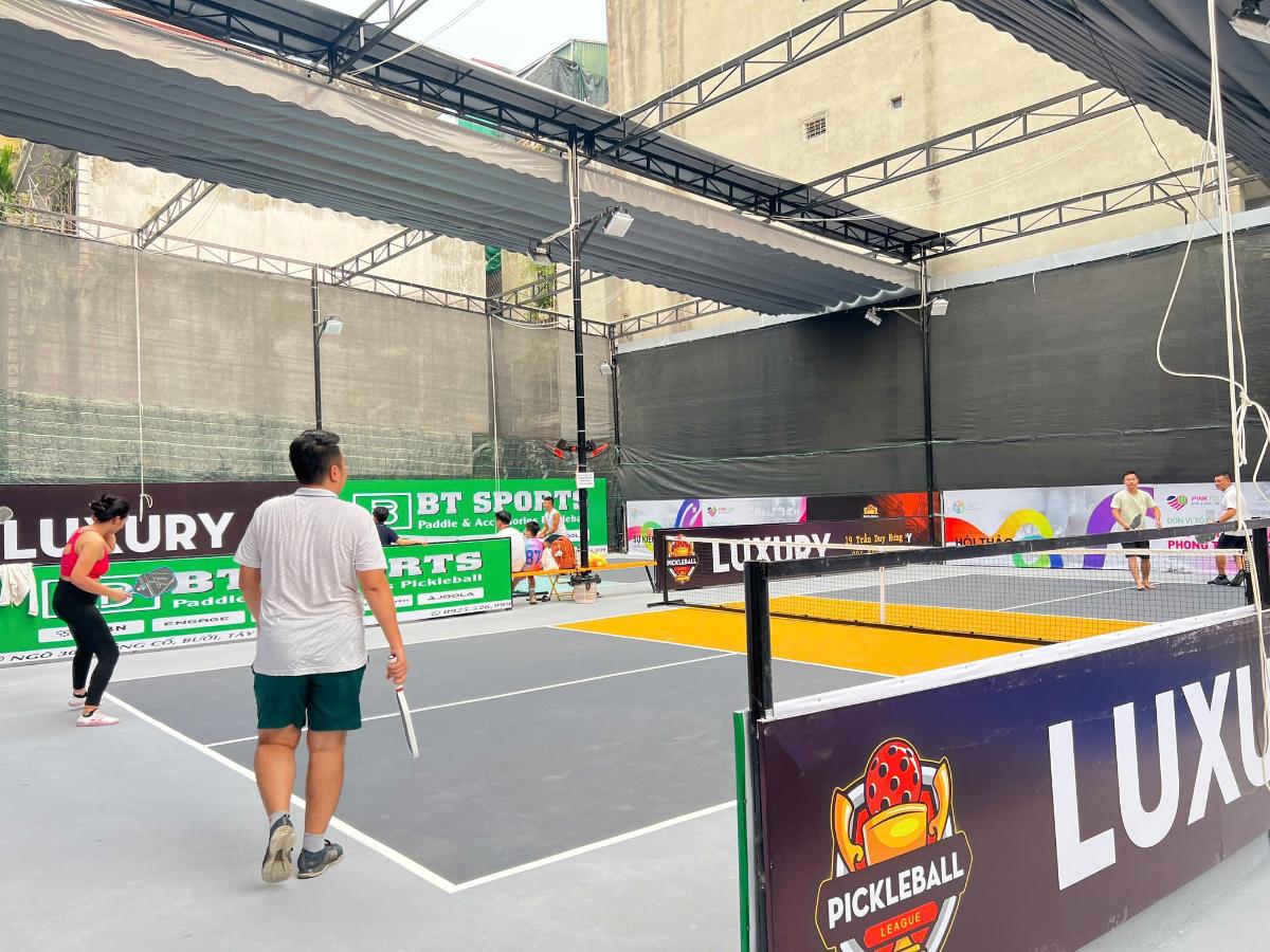 Sân Pickleball Luxury 