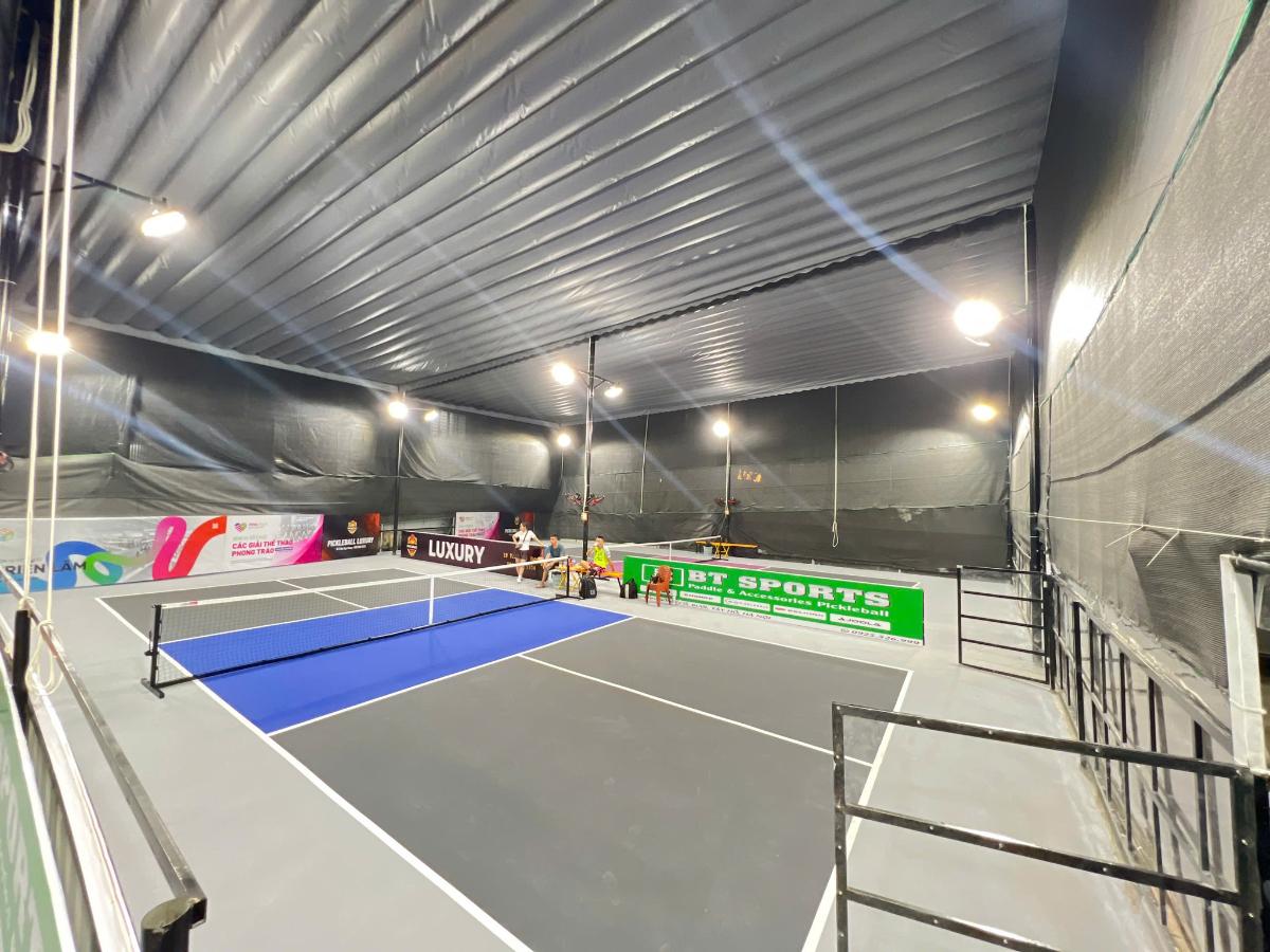 Sân Pickleball Luxury 