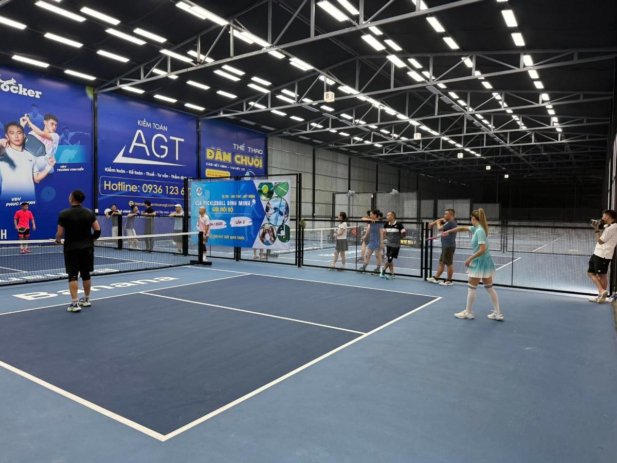 Sân Pickleball & Cầu Lông Đầm Chuối