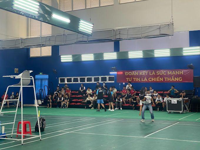 Sân Cầu Lông ĐH Ngân Hàng