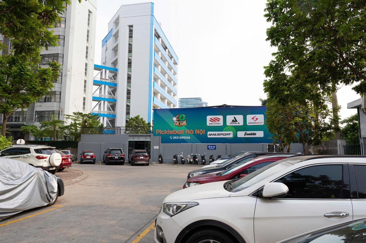 Sân Pickleball Hoàng Quốc Việt 
