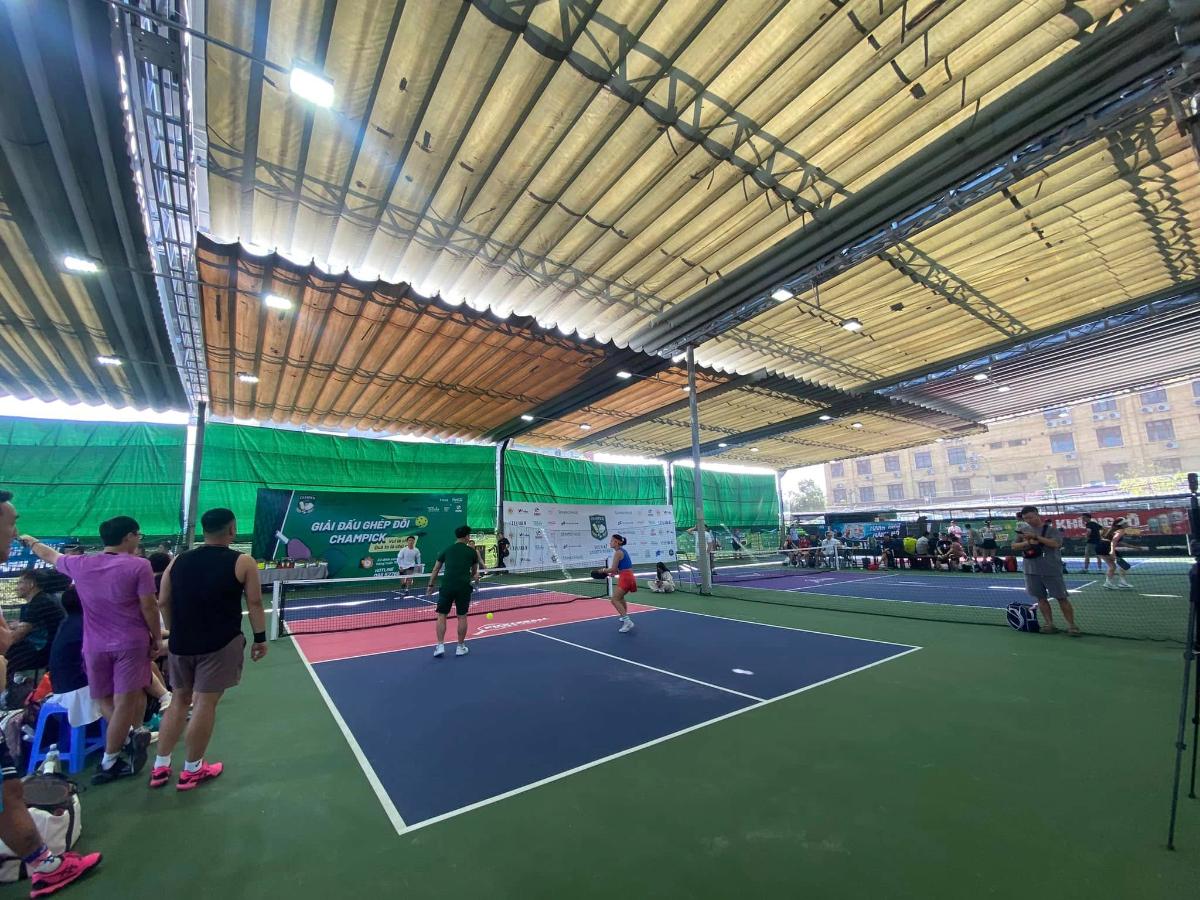 Sân Pickleball Công Viên Ngọc Thụy