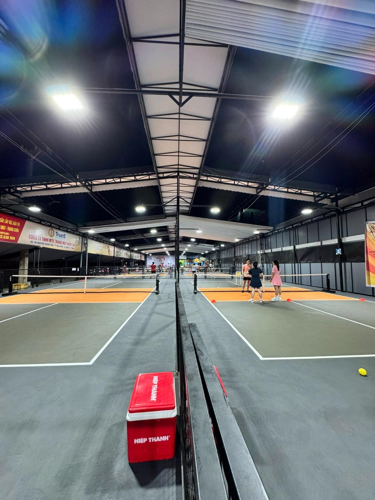 Sân Pickleball SeaMart 