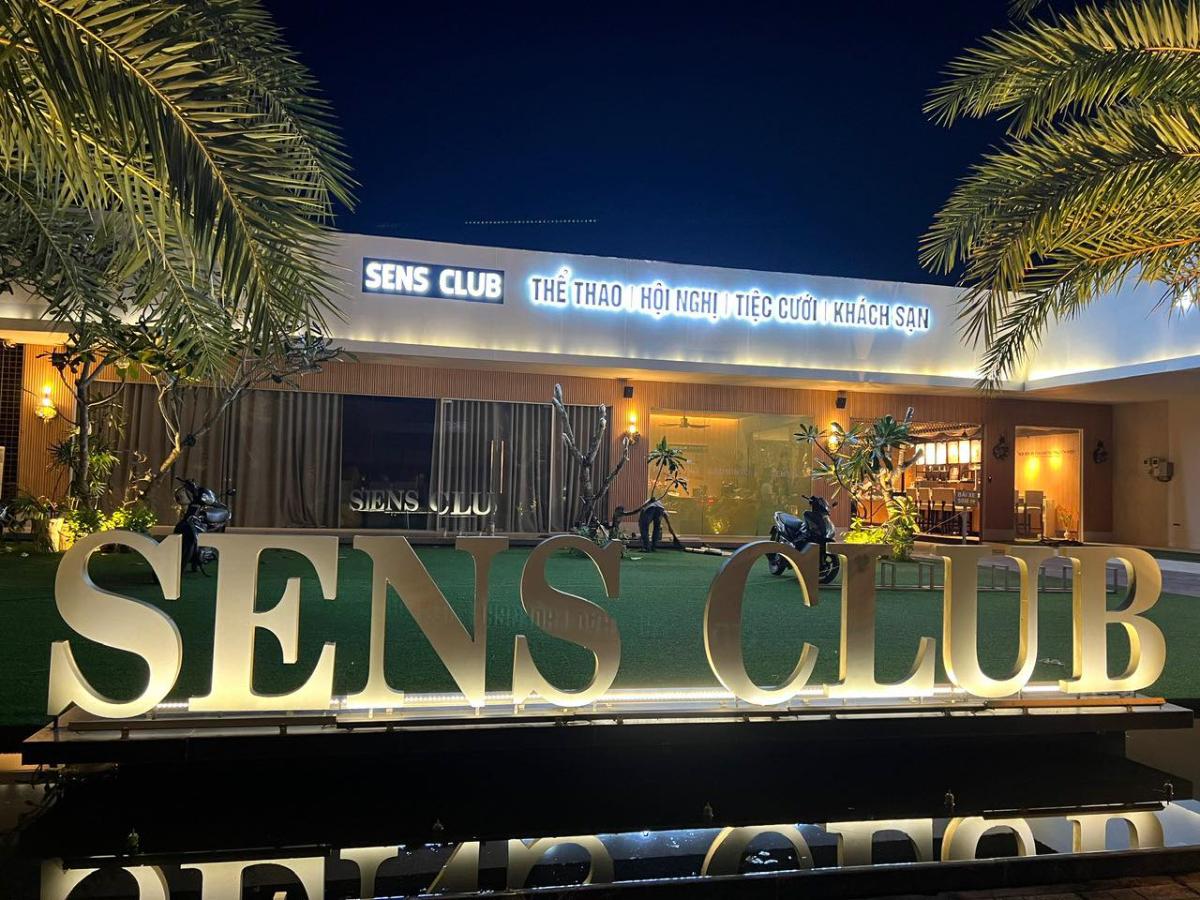 Sân Pickleball & Cầu Lông Sens Club