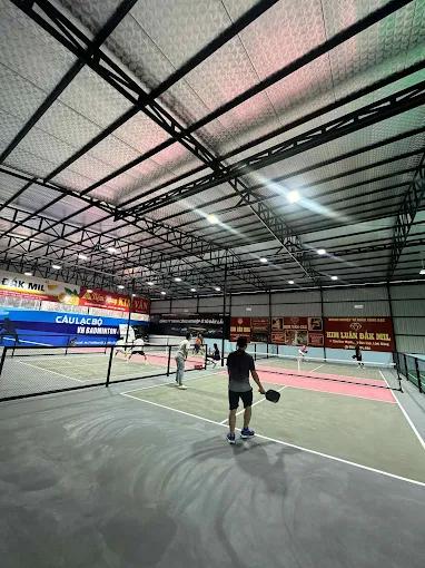 Sân Pickleball & Cầu Lông VH