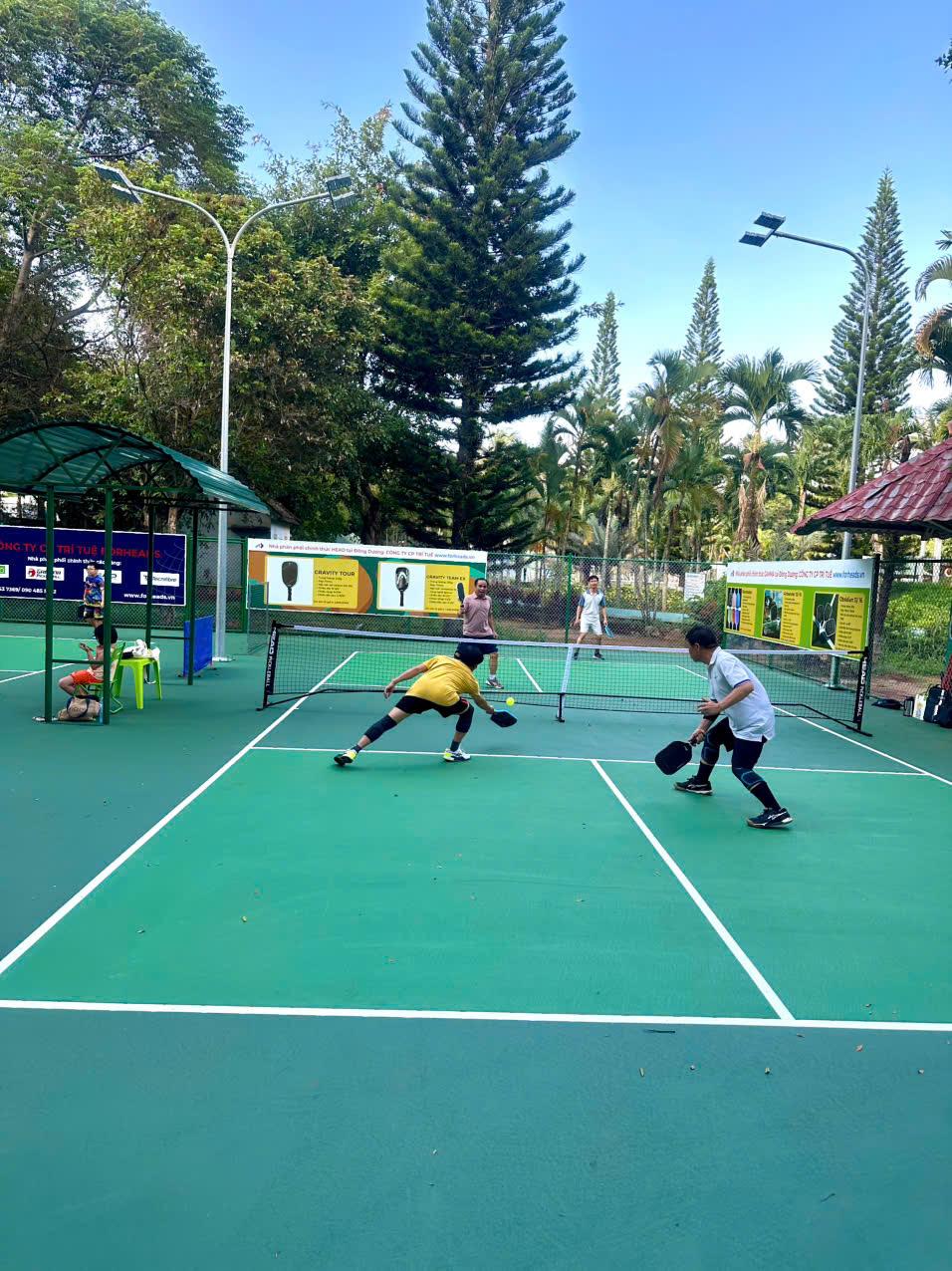 Sân Pickleball Forheads Club