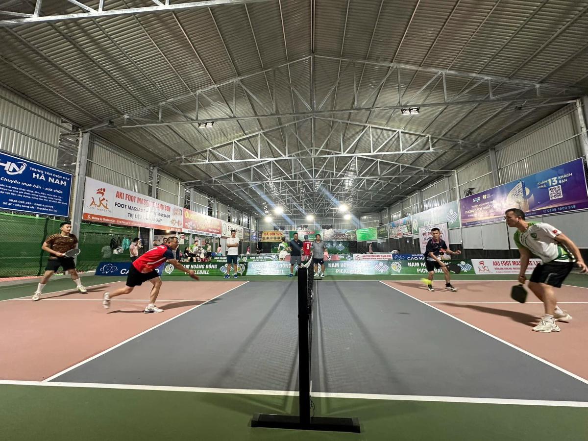 Sân Pickleball Nam Hoàng Đồng