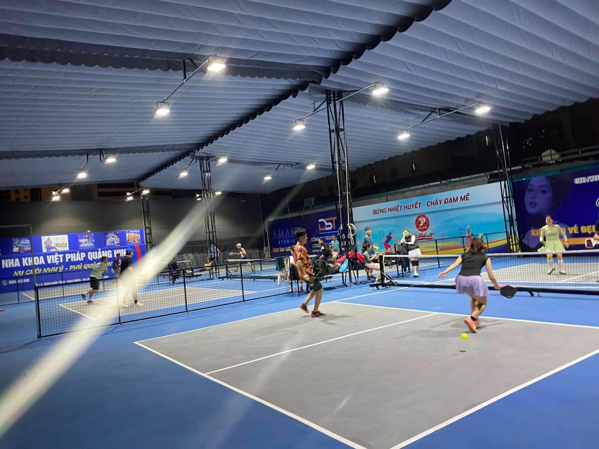 Sân PickleBall Jupy Bãi Cháy