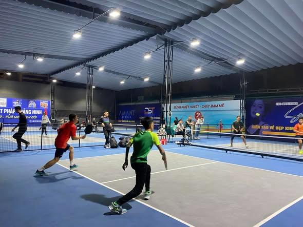Sân PickleBall Jupy Bãi Cháy
