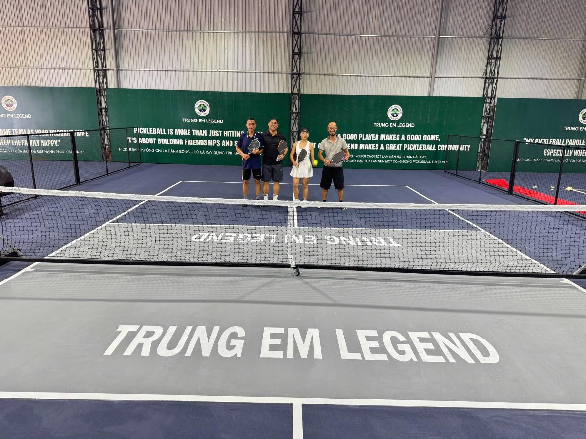 Sân Pickleball Trung Em Legend BMT