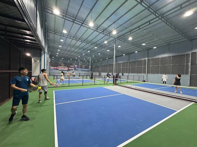 Sân Pickleball Hoàng Gia