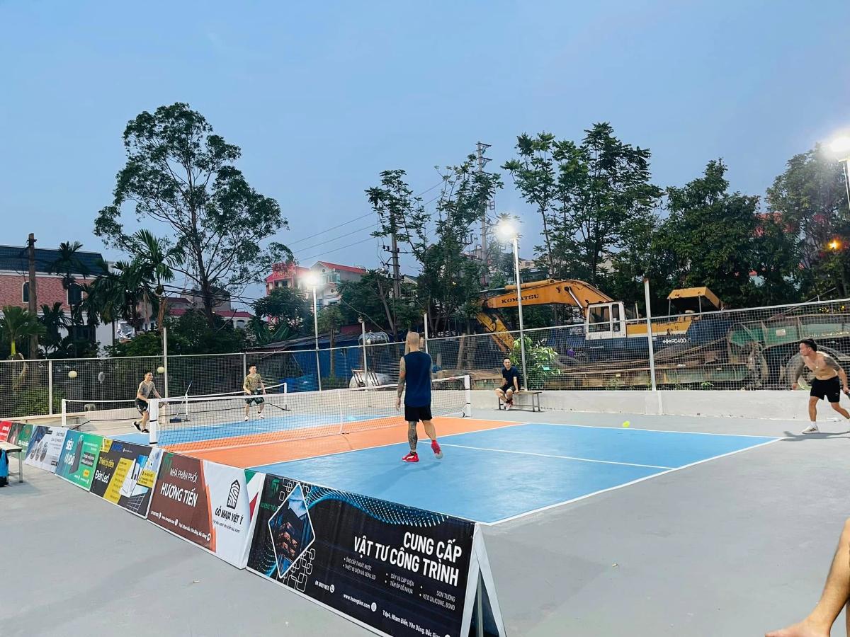 Sân Pickleball Hương Tiến