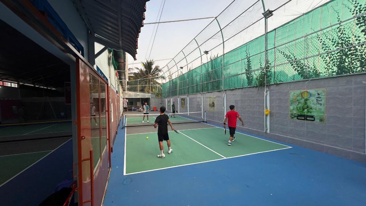 Sân Pickleball Tỷ Phát
