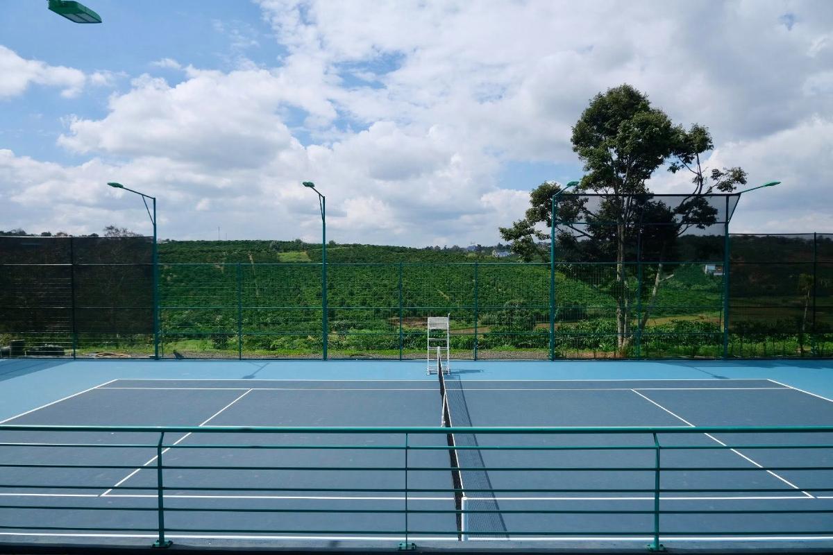 Sân Pickleball & Tenis Hồng Ton Sports Club