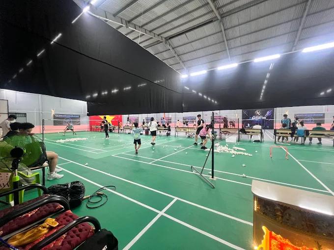 Sân Cầu Lông TTH - Hương Lộ 2 3