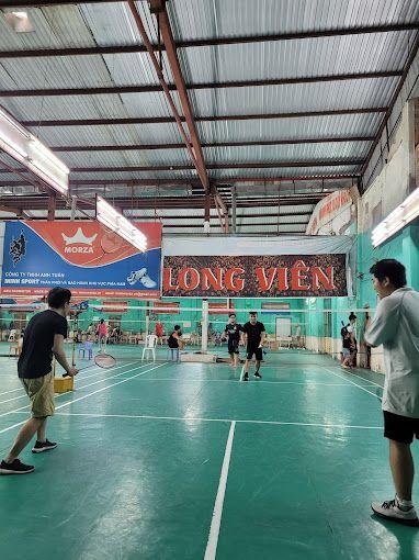 Sân cầu lông Long Viên