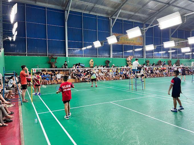 Sân Cầu Lông Lan Anh