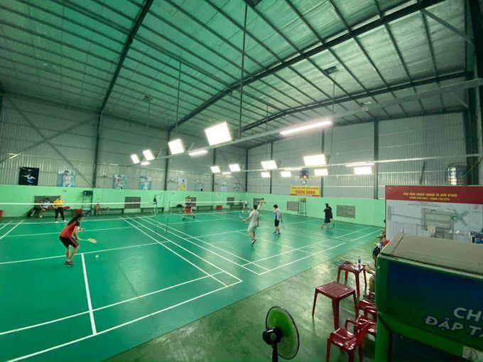 Sân Cầu Lông Hoàng Danh