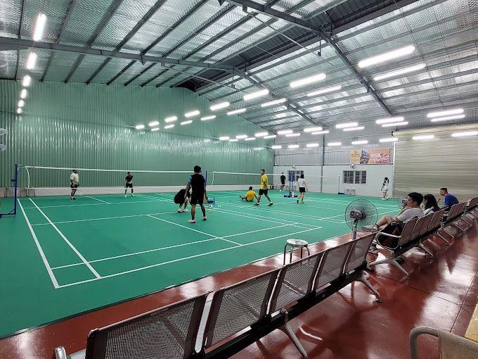 Sân Cầu Lông Vân Bình